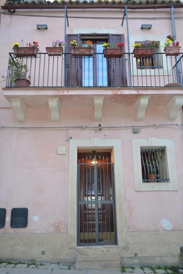Cirasa Villa Ragusa Exterior photo